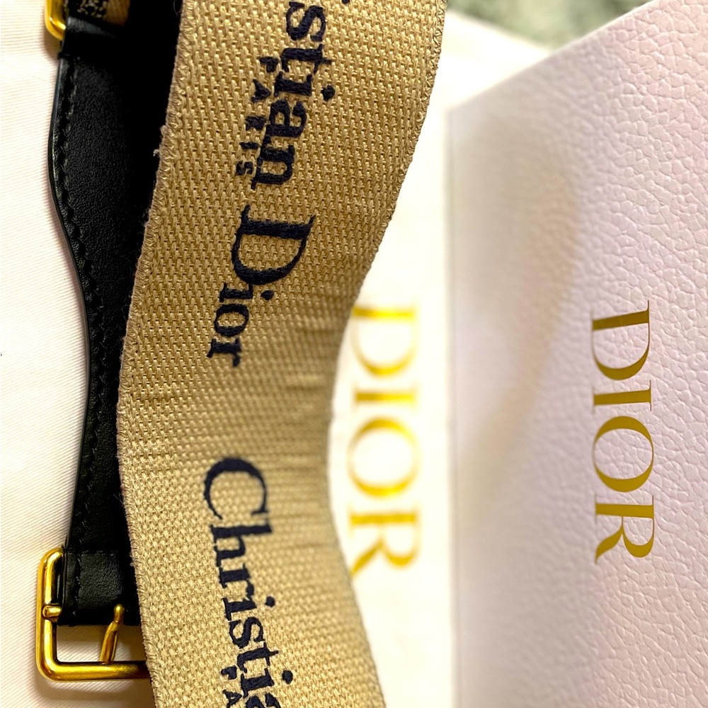 Head turning Christian Dior Canvas Cloth Belt